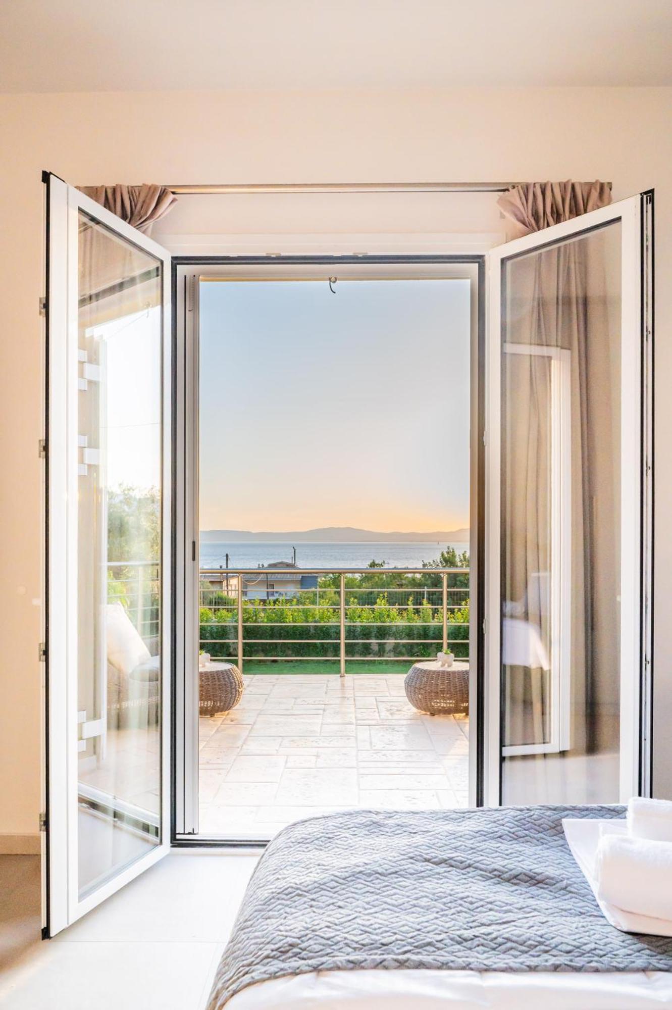 Villa Thea Seaview Luxury Living Kalamata Exterior foto